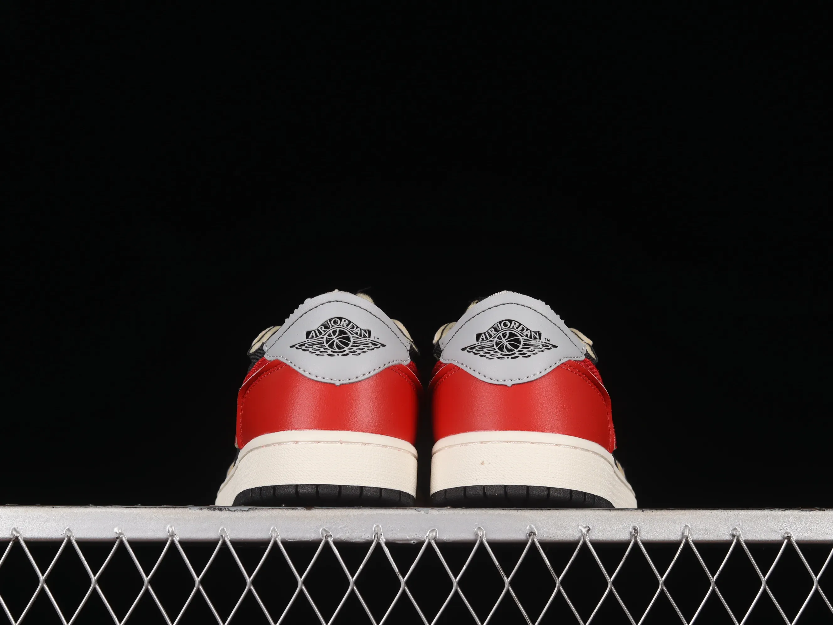 All categories Air Jordan Jordan series basketball shoes Air Jordan 1 Low Air Jordan 1 Low "Dark Smoke Grev" AJ1 Joe 1 deconstruction low-top basketball shoes DV0982-006